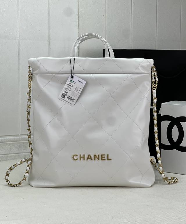 Chanel：：款号As3313#：尺寸40X51X9Cm：年新款四色现货：牛皮系列，正品37100元购进打版开模，新式背包，手提两用。超大容量，时尚休闲设计， - 点击图像关闭