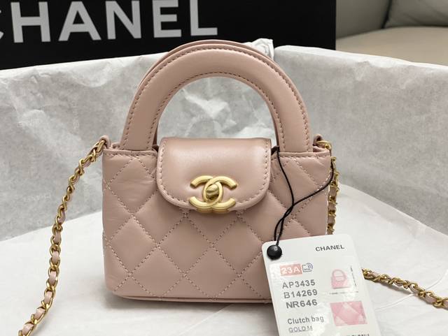 Chanel.23K A P3535新款Kelly包 复古小爱 小小的巴掌大 尺寸 8.3×12.5×4 Chanel.23K A P3535新款Kelly包 复古小爱 小小的巴掌大 尺寸 8.3×12.5×4