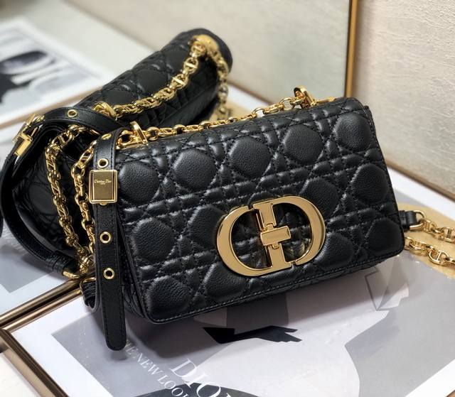 顶级原厂 爆款回货 2268 Dir Caro 羊皮内里 20Cm 顶级原厂 爆款回货 2268 Dir Caro 羊皮内里 20Cm