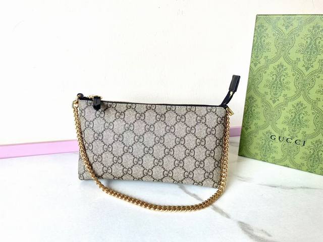 顶配版 顶级原厂皮，配全套原厂绿盒包装 新品 Gg最新Gg Supreme高级Pvc配原厂牛皮链条包 麻将包 型号：779791 428449 尺寸：22.5