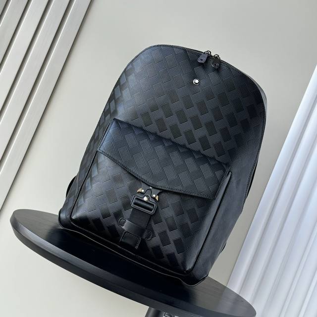 顶级专柜老鼠高端狠货最新火爆款万宝龙双肩背包大量出货啦,叫嚣专柜货顶级原单货纸上谈兵吹牛皮的咱不会，请让狠货说话。款式可以复制抄袭，材料做工骗不了懂的人。里外都