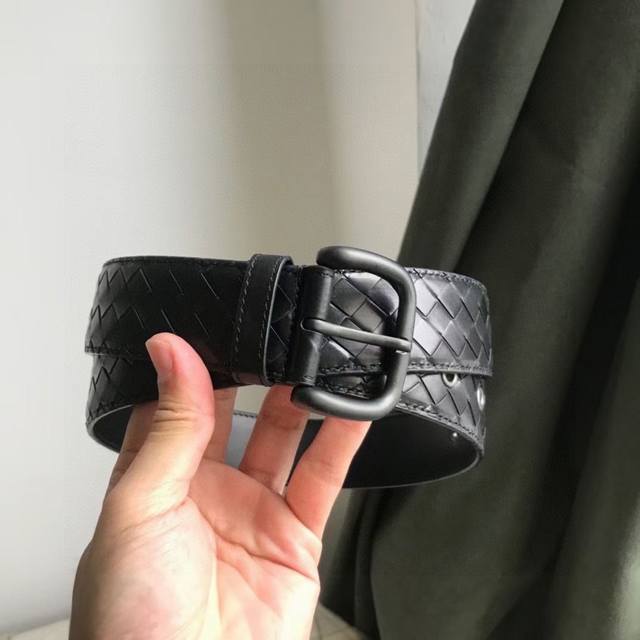 Bv爆款 纯牛皮 原单正品 休闲百搭 附带原版包装 皮带腰带 Bv爆款 纯牛皮 原单正品 休闲百搭 附带原版包装 皮带腰带