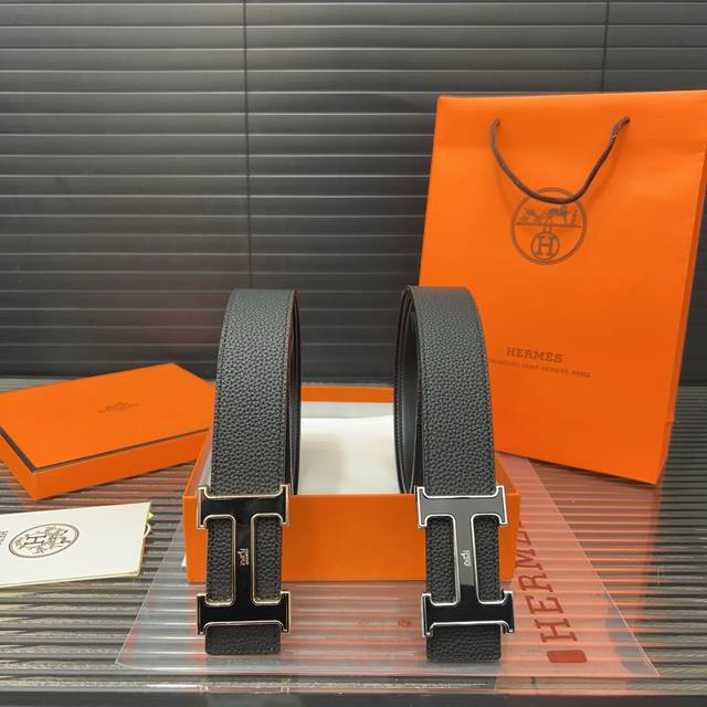 HermèS 爱马仕 牛皮腰带 男士经典款皮带 两色可选 时装搭配必备款 优质合金扣头 采用原厂牛皮带身 高品质全套包装 礼盒 礼袋 小票