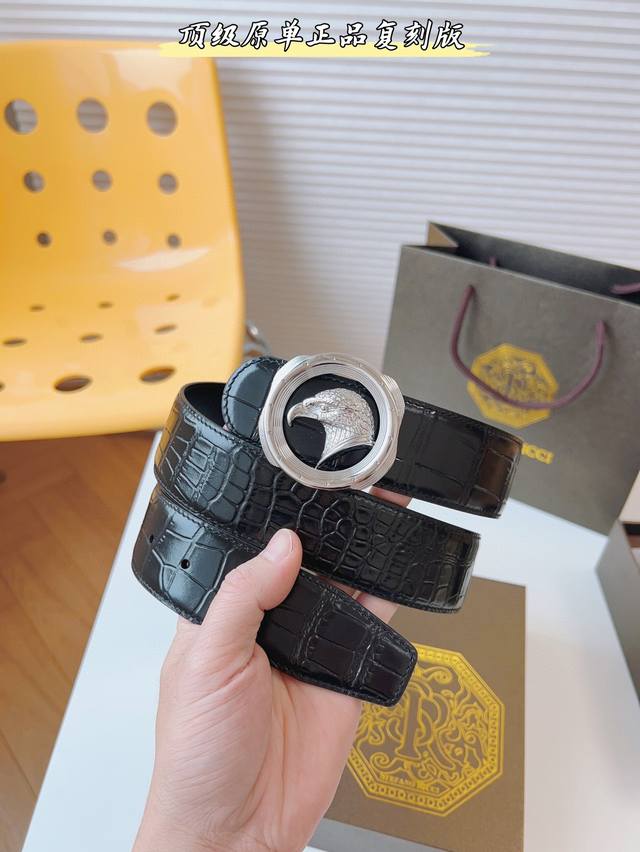 广州工厂直发 Stefano Ricci 史蒂芬劳.尼治 是一个世界顶级男装,在中国并没有专门去做宣传,而是认真塌实不断努力,积累了很多忠实的顾客,难怪D'an 广州工厂直发 Stefano Ricci 史蒂芬劳.尼治 是一个世界顶级男装,在中国并没有专门去做宣传,而是认真塌实不断努力,积累了很多忠实的顾客,难怪D'an