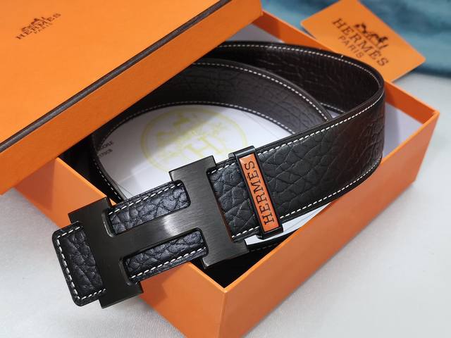 Hermes .爱马仕 大象皮纹 男士真皮腰带 宽度3.8Cm 带身采用进口原版头层牛皮 双面大象皮纹同等质量 黑配咖 配搭精品钢扣 可双面使用 触感厚实 全套