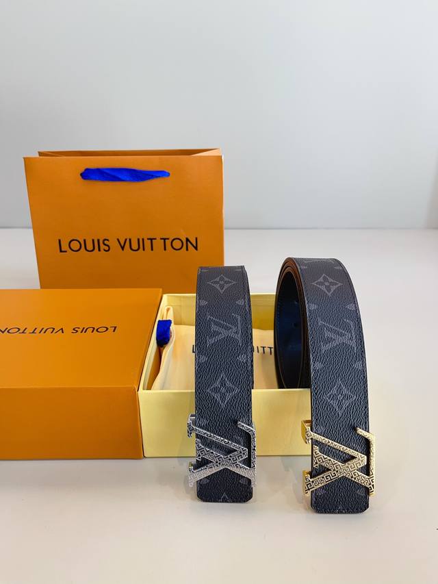 精美礼盒包装 送男友 送父亲 送给自己 首选 实在太高级啦 高版本皮带腰带[ 牛皮皮带~热门款 皮带里面最火的版本啦~质量很好 全套包装!五金绝对不褪色 皮带头 精美礼盒包装 送男友 送父亲 送给自己 首选 实在太高级啦 高版本皮带腰带[ 牛皮皮带~热门款 皮带里面最火的版本啦~质量很好 全套包装!五金绝对不褪色 皮带头