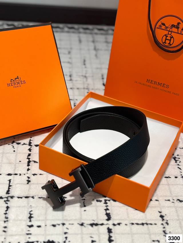 送男友必备品 爱马仕 实在太高级啦 高版本!腰带 牛皮皮带~热门款 男女通用皮带里面最火的版本啦~质量很好 全套包装!五金绝对不褪色 皮带头和专柜一样的哦~ 配 送男友必备品 爱马仕 实在太高级啦 高版本!腰带 牛皮皮带~热门款 男女通用皮带里面最火的版本啦~质量很好 全套包装!五金绝对不褪色 皮带头和专柜一样的哦~ 配