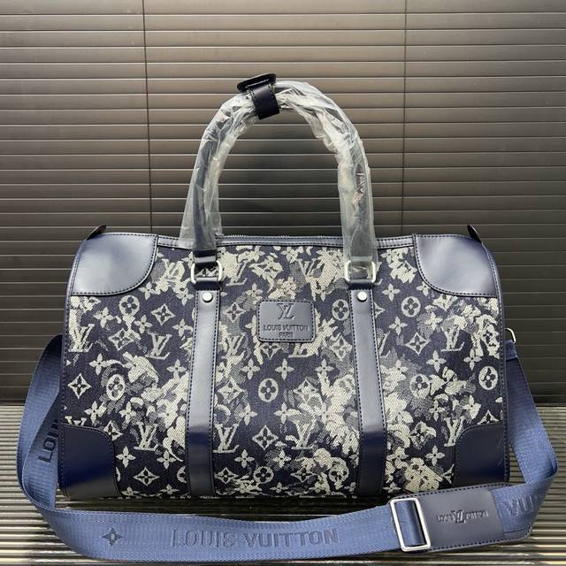 P210 Louisvuitton 路易威登 Keepall 牛仔布旅行袋 手提包袋 机场包 采用精湛镶嵌细工,实物拍摄 原厂原版面料 配送防尘布袋 45 X P210 Louisvuitton 路易威登 Keepall 牛仔布旅行袋 手提包袋 机场包 采用精湛镶嵌细工,实物拍摄 原厂原版面料 配送防尘布袋 45 X