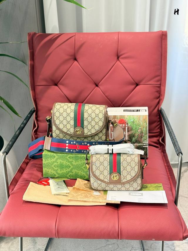 P230 P230 Ophidia系列迷你Gg肩背包722117 柜里660 Ophidia系列迷你Gg肩背包 Ophidia系列通过别具-格的全新方式焕新演绎