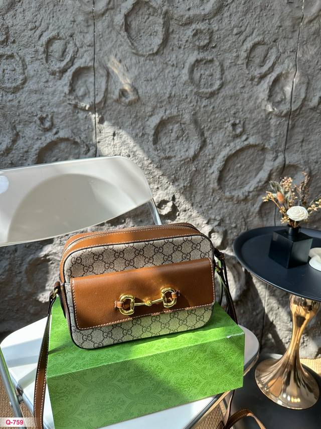 升级版 P180 折叠盒 Gucci 酷奇弓街扣 1955系列単肩包K金五金 1955系列总有一款适合你 续双G相机包后来了一款1955相机包双G款软身牛皮 适