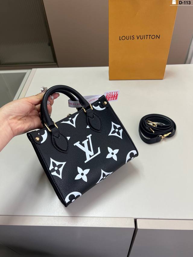 p160 lv Onthego Bb丛林托特包 路易威登Lv 老花 Logo Onthego 作为经典款之一，它是有绝对的优势 d-113尺寸18×15折叠盒