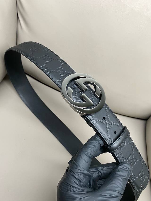 p210 Gucci 古驰 经典永不过时 热压G进口牛皮 变色树膏底和进口皮底可选择 双G对扣 大气上档次 大花 宽度40Mm