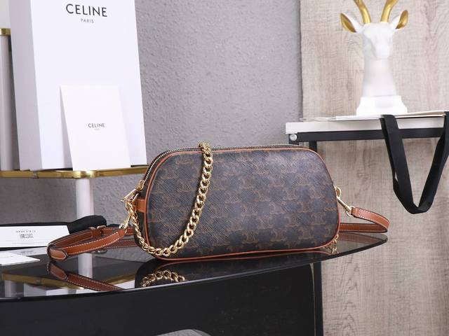特级品质 全钢五金 Celine23新款|Multi标志印花牛皮革手袋 今日份安利Celine上新款啦 经典的帆布老花好处:耐造轻便 此款有两个链条真的好爱即可 特级品质 全钢五金 Celine23新款|Multi标志印花牛皮革手袋 今日份安利Celine上新款啦 经典的帆布老花好处:耐造轻便 此款有两个链条真的好爱即可
