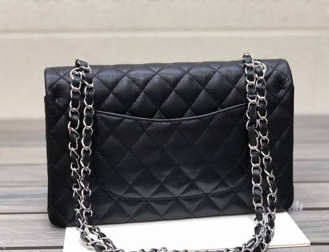 系列 鱼子酱小球纹独家品质 全钢五金 里內配小羊皮 ：. 型号：