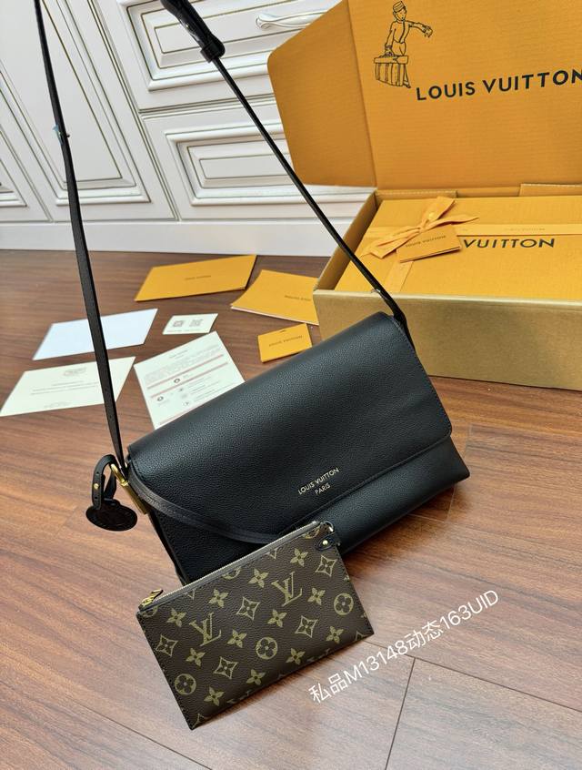 独家163首发型号：M13148私品 163动态Uid 进口菱形面料 品质第九次升级，进口原厂皮．专柜同步，动态电子芯片、礼品袋、保护纸，铜版电子标签、合格证