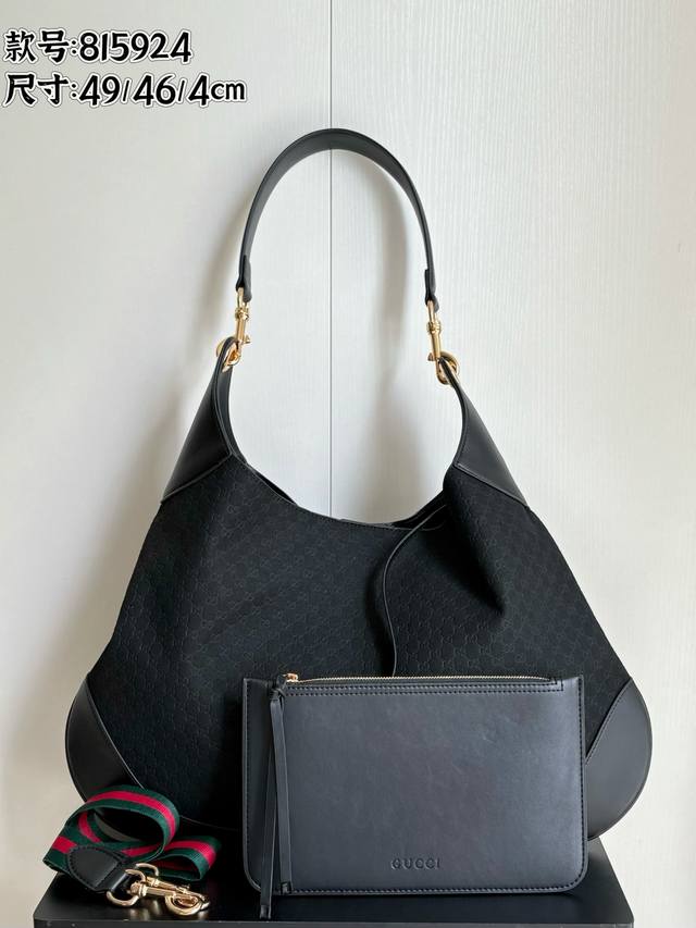 升级版实拍# 款号：815924 尺寸：49 46 4Cm G家托特包真的每一款都超级好看！ 扁平设计没想到这么能装 出勤旅游日常休闲都合适！ 可以说非常百搭了