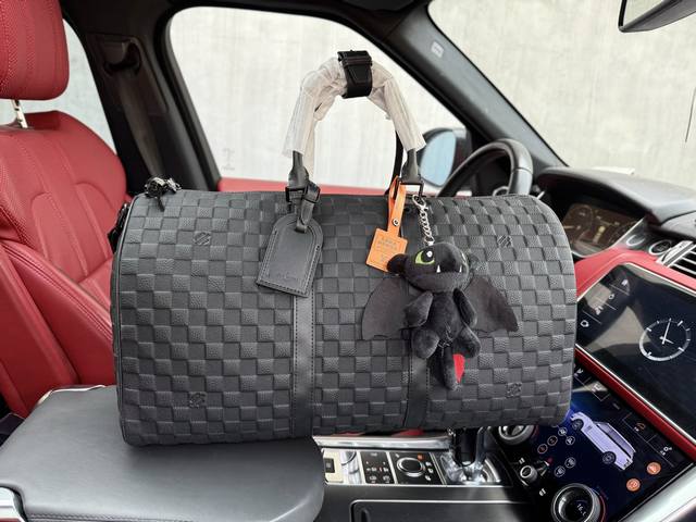 牛皮版本 高端货 新款 Louis Vuitton Lv旅行袋 路易威登纯牛皮旅行袋 Louis Vuitton Keepall 50 老花压印可拆卸可调节肩带