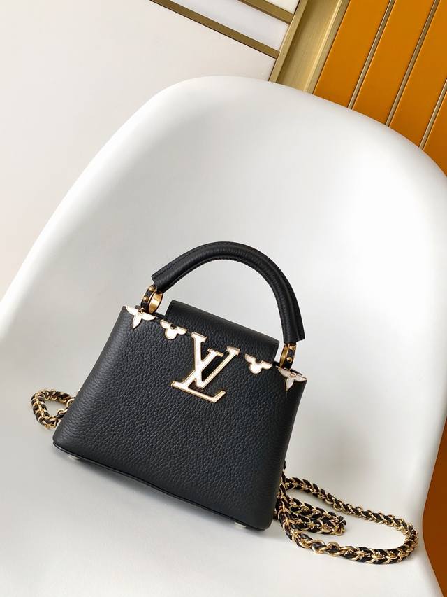 M10169 M10168 M10167 M10166 顶级原单 动态163 本款 Capucines 中号手袋取材深邃 Taurillon 牛皮革,以莹润贝壳 M10169 M10168 M10167 M10166 顶级原单 动态163 本款 Capucines 中号手袋取材深邃 Taurillon 牛皮革,以莹润贝壳