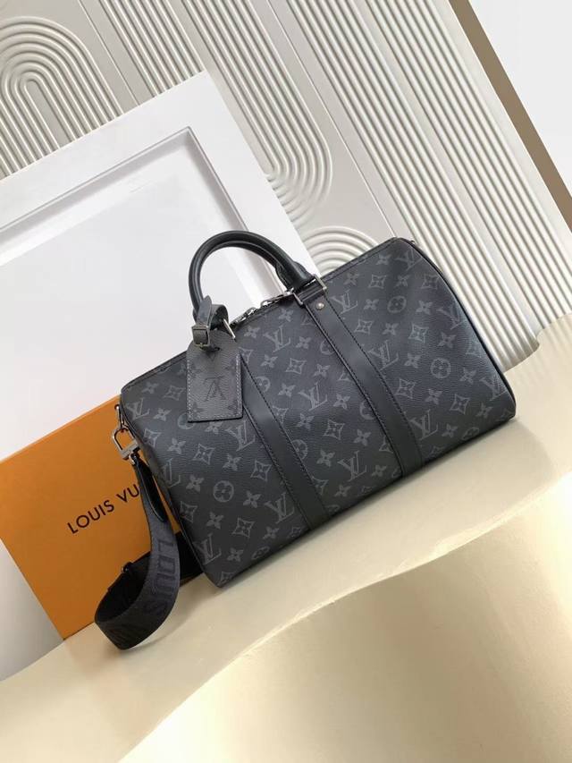 动态163C01芯片 M46655黑花 顶级原单 独家背景实拍 本款 Keepall BandoulièRe 35 手袋借 Monogram Eclipse 涂 动态163C01芯片 M46655黑花 顶级原单 独家背景实拍 本款 Keepall BandoulièRe 35 手袋借 Monogram Eclipse 涂