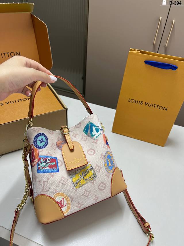Lv 水桶包. 真的很高级 日常通勤简直绝配 可盐可甜 极致美感绝美女孩就是你 D-394尺寸21×18配盒