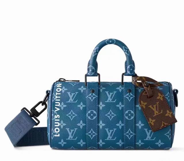 163C01 芯片 M46803 顶级原单 本款 Keepall BandoulièRe 25 都市手袋以涂层帆布浓缩品牌标志性 Keepall 旅行袋构型。辊