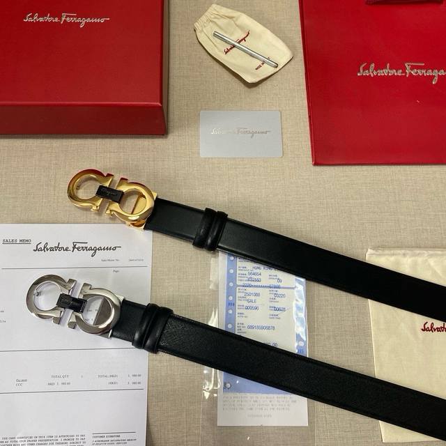 品牌：菲拉格慕Ferragamo 等级：原版品质.头层牛皮 专柜售经典爆款开模。油边精致 电脑车线 手感柔软.实物拍摄无修饰 上身效果超好、长度可裁剪.配专柜全