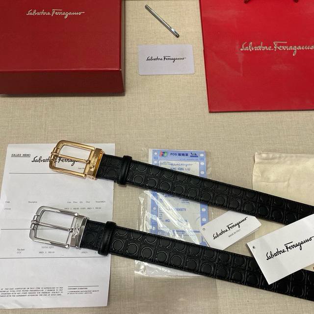 品牌：菲拉格慕Ferragamo 等级：原版品质.头层牛皮 专柜售经典爆款开模。油边精致 电脑车线 手感柔软.实物拍摄无修饰 上身效果超好、长度可裁剪.配专柜全