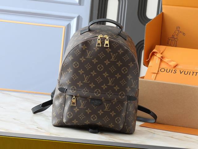 升级原版 新版M44871 M44873 M44874 本款Monogram Reverse 帆布材质,此款双肩包是都市潮人的个性配饰,与路上充满活力的身姿契合 升级原版 新版M44871 M44873 M44874 本款Monogram Reverse 帆布材质,此款双肩包是都市潮人的个性配饰,与路上充满活力的身姿契合