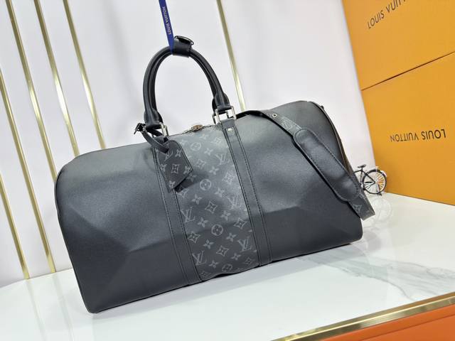 升级原版 M30941黄色 M30885白色 M53776银色 M30235克色 Mtaigarama 系列全新推出此款 Keepall旅行包 采用柔韧 Tag 升级原版 M30941黄色 M30885白色 M53776银色 M30235克色 Mtaigarama 系列全新推出此款 Keepall旅行包 采用柔韧 Tag