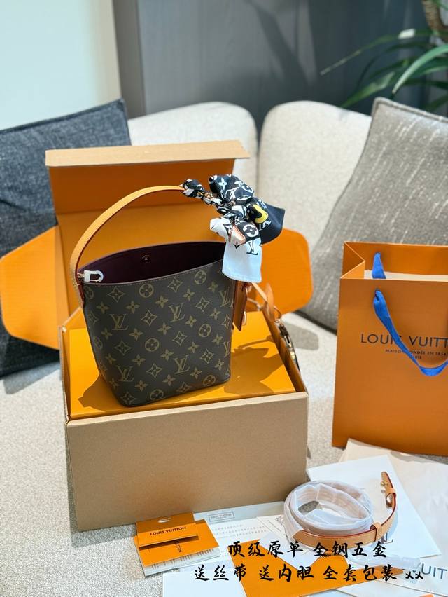 钢五金 送丝巾送内胆Allinbb真的颜值与高级并存出片极具氛围感有人懂Allinbb吗真的好好看除了颜值以外实用性也很强一年四季都在背超级百搭这个尺寸算是黄金 钢五金 送丝巾送内胆Allinbb真的颜值与高级并存出片极具氛围感有人懂Allinbb吗真的好好看除了颜值以外实用性也很强一年四季都在背超级百搭这个尺寸算是黄金