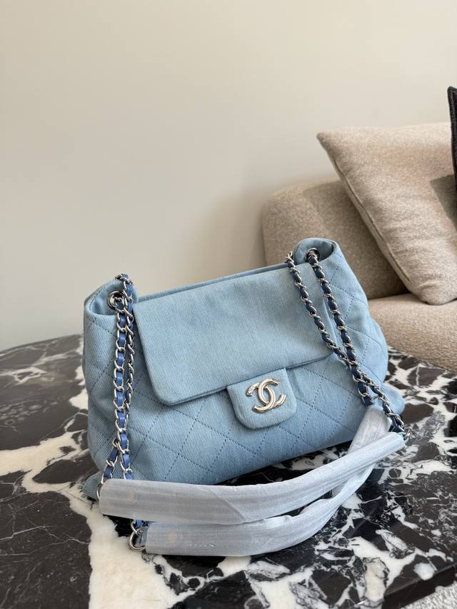 Chanel丹宁腋下包 31Cm无盒 Chanel丹宁腋下包 31Cm无盒