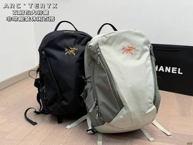 始祖鸟 Arc'teryx双肩包容量非常能装上身休闲百搭一年四季皆可尺寸26 45 始祖鸟 Arc'teryx双肩包容量非常能装上身休闲百搭一年四季皆可尺寸26 45