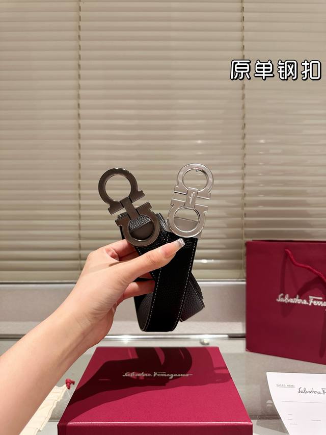 钢扣 高版本！腰带 菲拉格慕牛皮皮带～热门款 男女通用皮带里面最火的版本啦～质量很好 全套包装！五金绝对不褪色 皮带头和专柜一样的哦～ 配礼盒手提袋发票