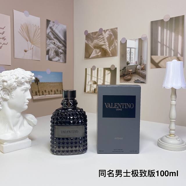华伦天奴同名男士极致版香水100Ml 一比一质量华伦天奴同名男士极致版100Ml Valentino Uomo Intense, 2016 品牌：华伦天奴 属性