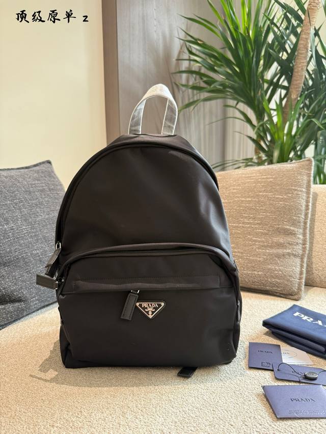 Prada男士双肩包 终于整理好啦#男士双肩包 Prada多款男士大容量多功能双肩包,好看又实用 Prada男士双肩包 终于整理好啦#男士双肩包 Prada多款男士大容量多功能双肩包,好看又实用