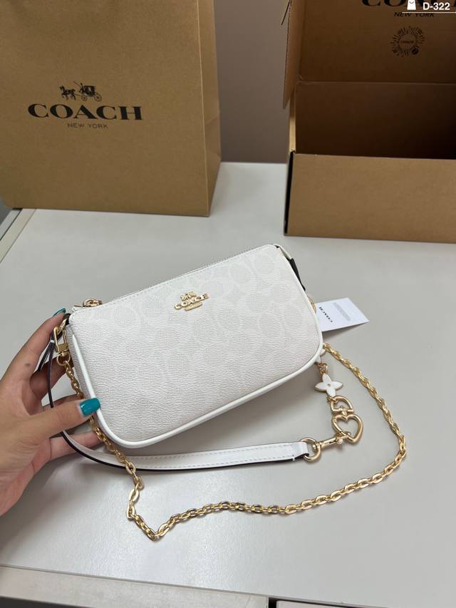 Coach蔻驰麻将包