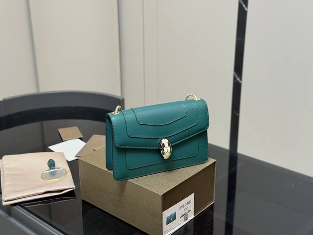 配折叠盒 Size：22.14Cm 宝格丽 经典 牛皮品质 进口蛇头五金扣 好质感巨百搭 蛇骨链条