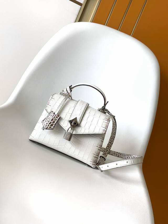 特级原厂 动态163 N82033蜥蜴纹白N98925鳄鱼黑 N98928鳄鱼枣红N80432鳄鱼粉N99017鳄鱼灰N84714喜马拉雅N86012黑配鳄鱼