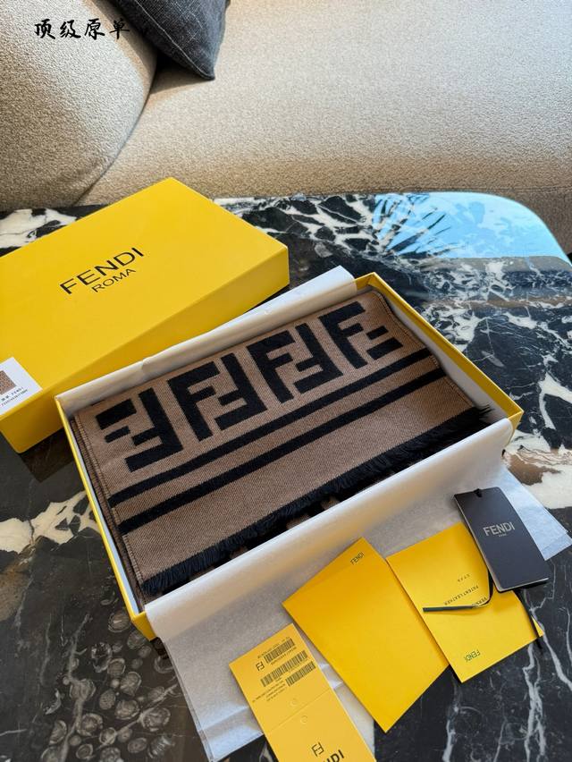 今天要为大家分享一款无法抗拒的时尚单品 芬迪围巾!这款围巾绝对是冬季穿搭的必备神器,不仅能保暖,还能为你的整体造型增添高级感和时尚度! 今天要为大家分享一款无法抗拒的时尚单品 芬迪围巾!这款围巾绝对是冬季穿搭的必备神器,不仅能保暖,还能为你的整体造型增添高级感和时尚度!