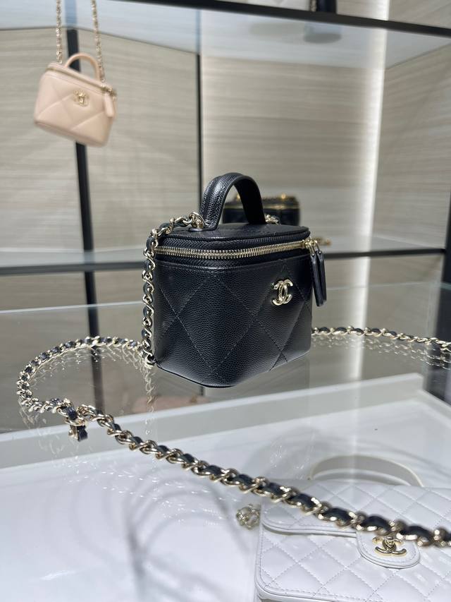 Ohanel 25K最新款 大菱格 内配小镜子 手提化妆小盒子 小型收纳盒 原厂皮 Ap6410Y尺寸：11*8.5*7Cm