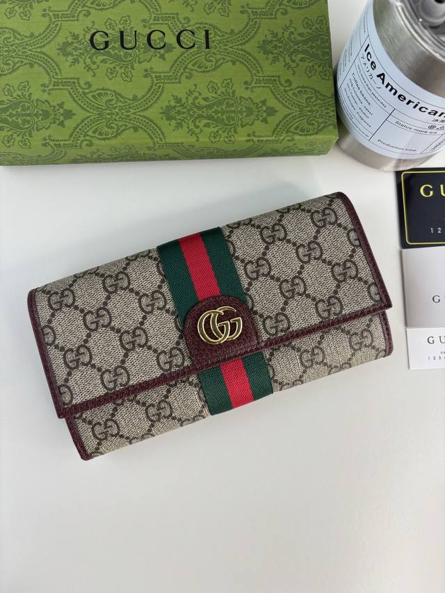 Guccl 官网同步新款！Ophidia系列～长款钱包，采用Gg Supreme 猪皮纹搭Pvc配以标志性双G 五金唛头，经典著作红绿色织带，高端棉布拉链～精制