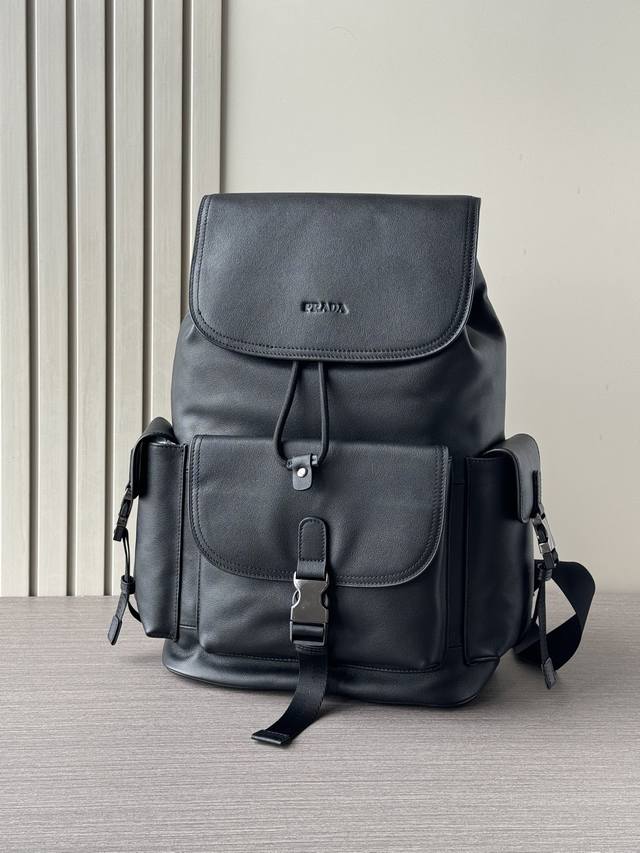 厂价 最高版本原厂皮顶级原单配专柜全套包装 顶级专柜老鼠高端狠货 最新火爆款普拉达手提翻盖双肩背包大量出货啦,叫嚣专柜货顶级原单货纸上谈兵吹牛皮的咱不会,请让狠 厂价 最高版本原厂皮顶级原单配专柜全套包装 顶级专柜老鼠高端狠货 最新火爆款普拉达手提翻盖双肩背包大量出货啦,叫嚣专柜货顶级原单货纸上谈兵吹牛皮的咱不会,请让狠