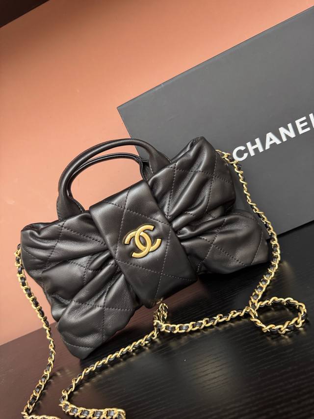 独家背景实物实拍顶级质量货。款号：As5849黑色羊皮 尺寸18×26×5Cm