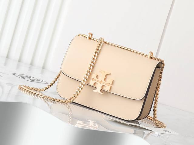 原单质量 全真皮系列，新品注意细节 Tory Burch豆腐包汤丽柏琦 质地丰满的皮革与光滑金属饰件形成鲜明对比，尽显盒子包的简约线条。Eleanor皮革包，工