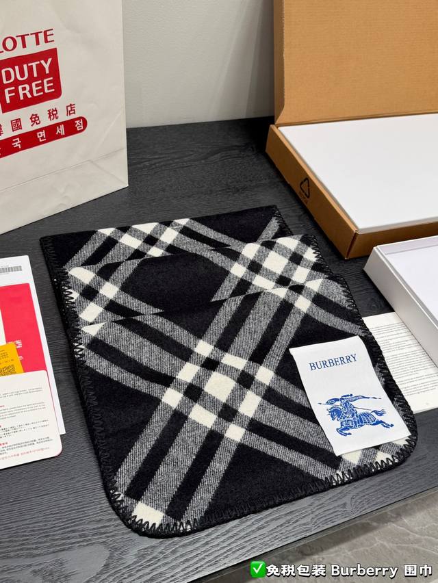 免税礼盒包装 巴宝莉Burberry|格子围巾 全智贤同款 粗犷耐用,厚实保暖立体感十足 冬季保暖,这款围巾可以承包一辈子的爱,明星达人一起追捧款。创造时尚不羁 免税礼盒包装 巴宝莉Burberry|格子围巾 全智贤同款 粗犷耐用,厚实保暖立体感十足 冬季保暖,这款围巾可以承包一辈子的爱,明星达人一起追捧款。创造时尚不羁