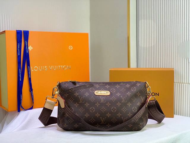 原版货口碑满满的赞！型号m40719 尺寸：宽30 16 Lv 原版皮爆款韩国中古包原版引进潮流实用细节能够充分的说明品质 - 点击图像关闭