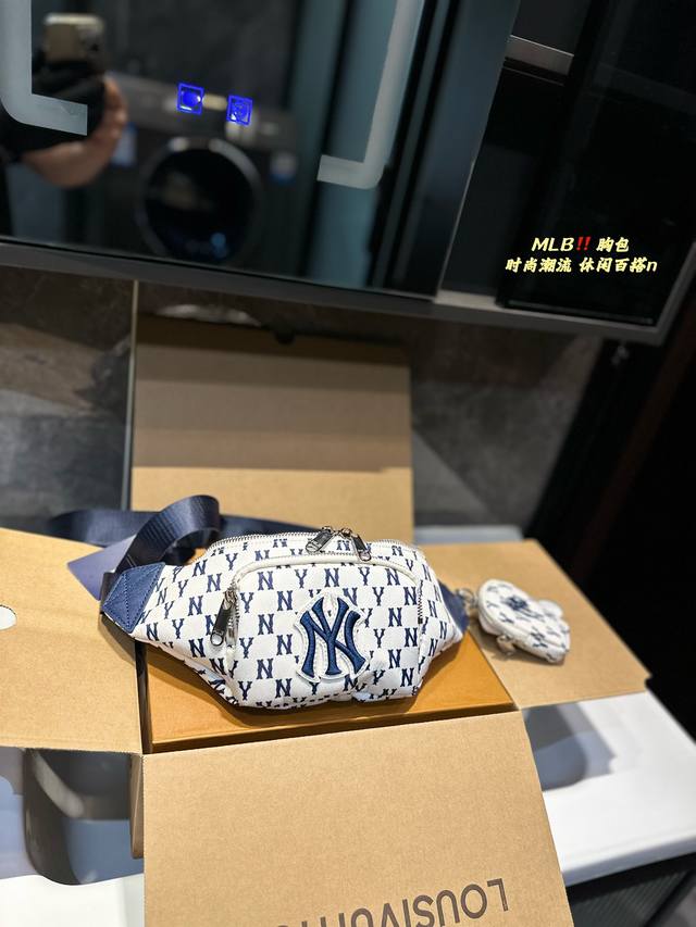 Mlb腰包 又美又a的腰包! 很是清爽 Size:上宽30*15Cm Mlb腰包 又美又a的腰包! 很是清爽 Size:上宽30*15Cm