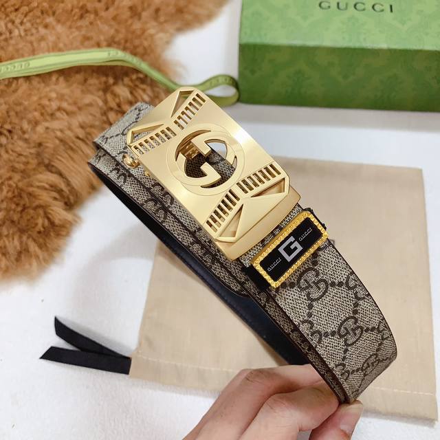 古奇新款自动扣系列，宽度3.5Cm，配正版包装，顶级高端精工贴合工艺，纯钢五金精品打磨材质，高端品质进口原厂皮料，正版开模， 高清实拍大图 ，保质保量