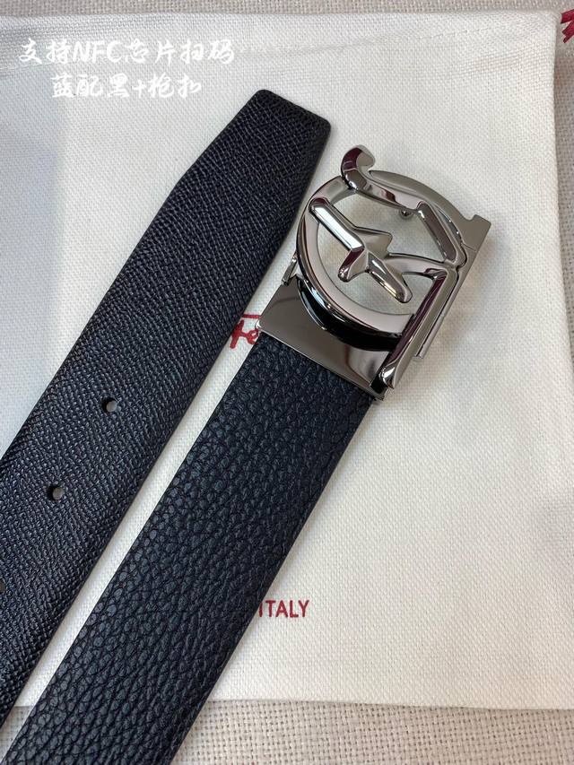 菲拉格慕 -意大利进口头层荔枝纹牛皮配手掌纹底,搭配真空电镀亮面字母纯铜扣,经典款式,专柜有售,市场顶级品质,支持验货 配送全套专柜包装,宽度 3.5Cm 菲拉格慕 -意大利进口头层荔枝纹牛皮配手掌纹底,搭配真空电镀亮面字母纯铜扣,经典款式,专柜有售,市场顶级品质,支持验货 配送全套专柜包装,宽度 3.5Cm