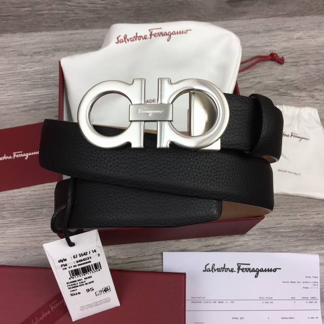 菲拉格慕 -意大利进口头层荔枝纹牛皮配磨砂底,搭配真空电镀拉丝纯铜扣,经典款式,专柜有售,市场顶级品质,支持验货 配送全套专柜包装,宽度 3.5Cm 菲拉格慕 -意大利进口头层荔枝纹牛皮配磨砂底,搭配真空电镀拉丝纯铜扣,经典款式,专柜有售,市场顶级品质,支持验货 配送全套专柜包装,宽度 3.5Cm